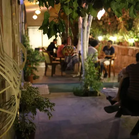 Hostel Nil Story House *
