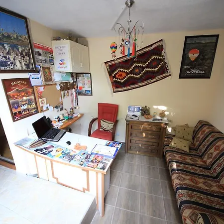 Nil Story House
