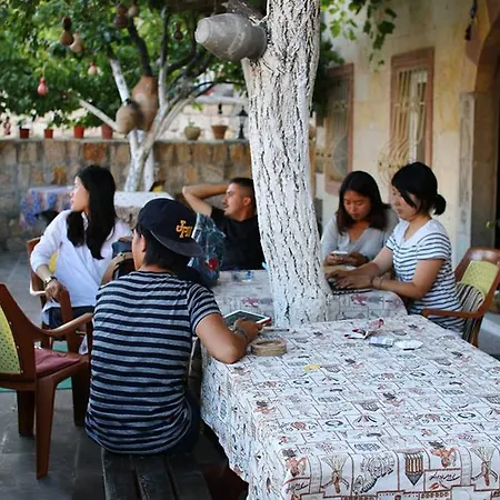 Nil Story House Hostel