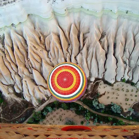 Hostel Nil Story House *